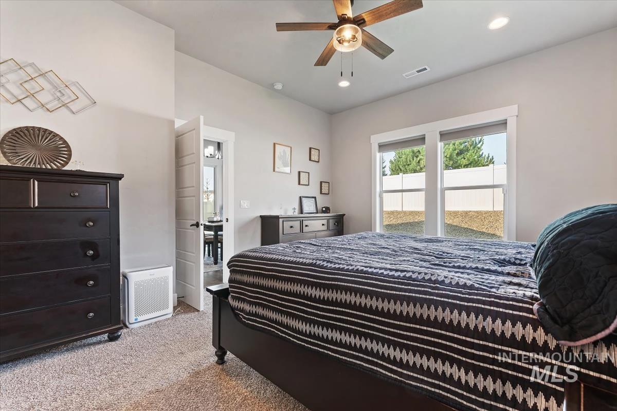 15243 Flora Springs Way Property Photo 20