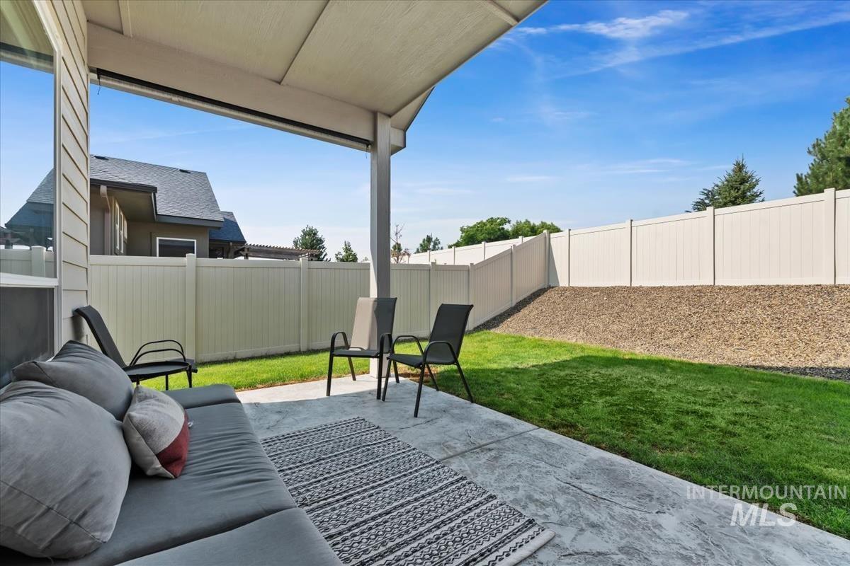 15243 Flora Springs Way Property Photo 36
