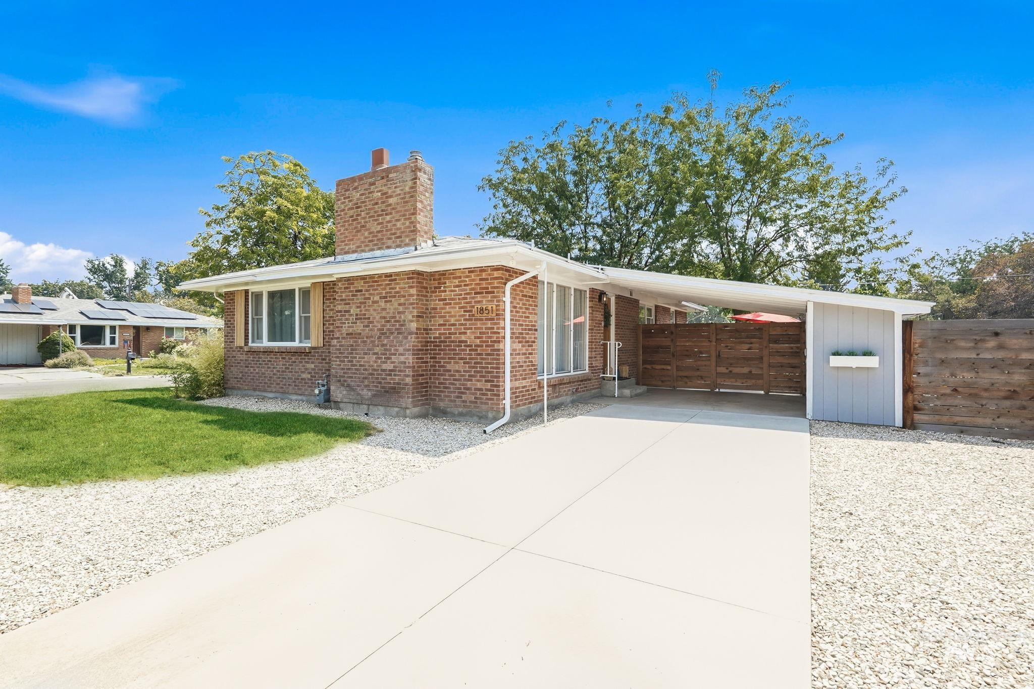 1851 S Rand Street Property Photo 2