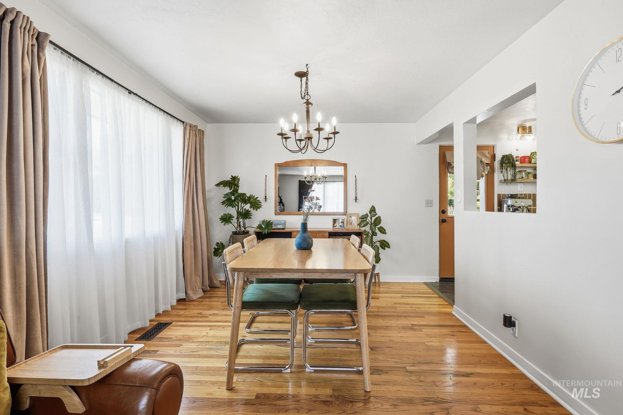 1851 S Rand Street Property Photo 11
