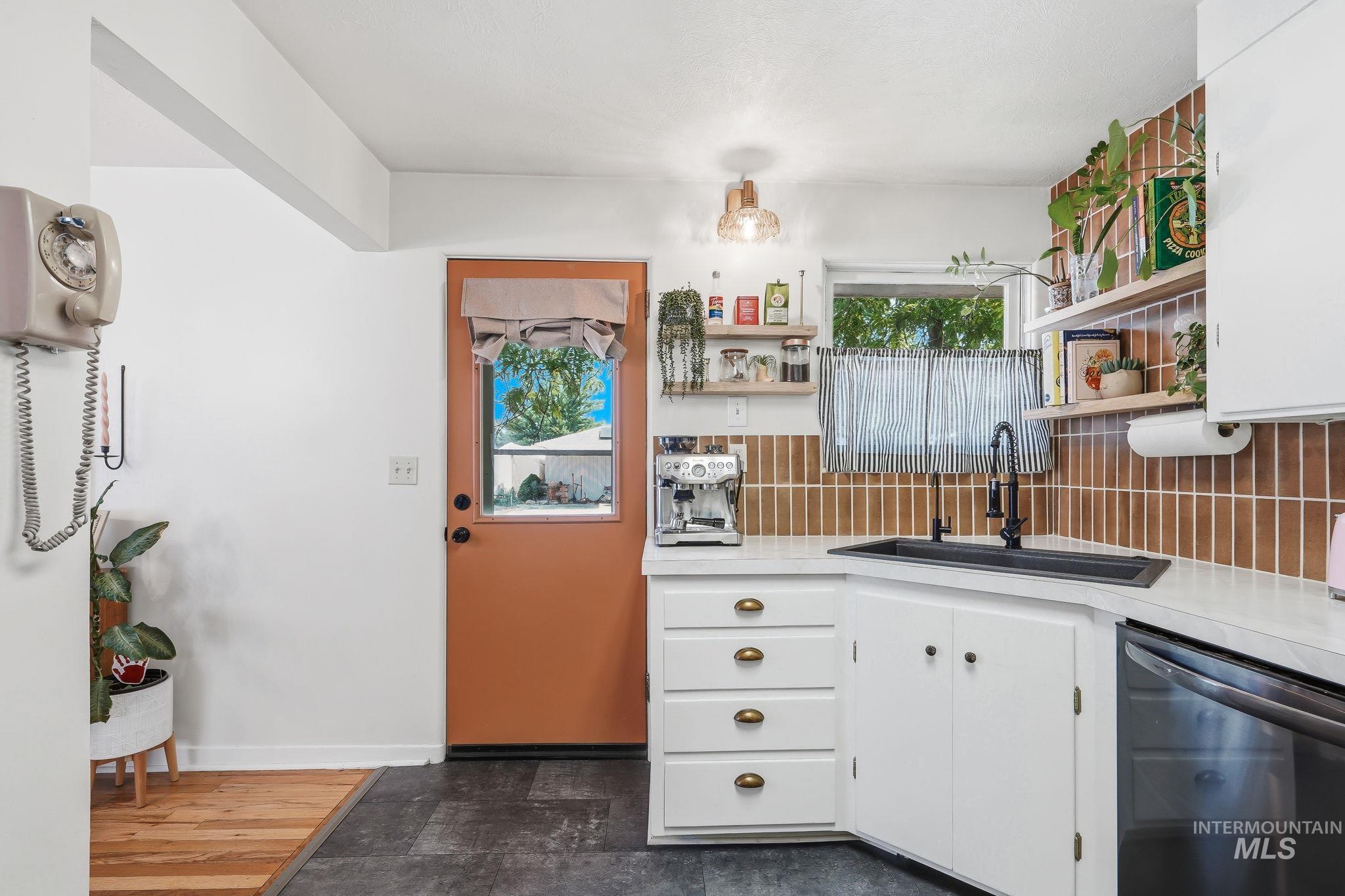1851 S Rand Street Property Photo 19