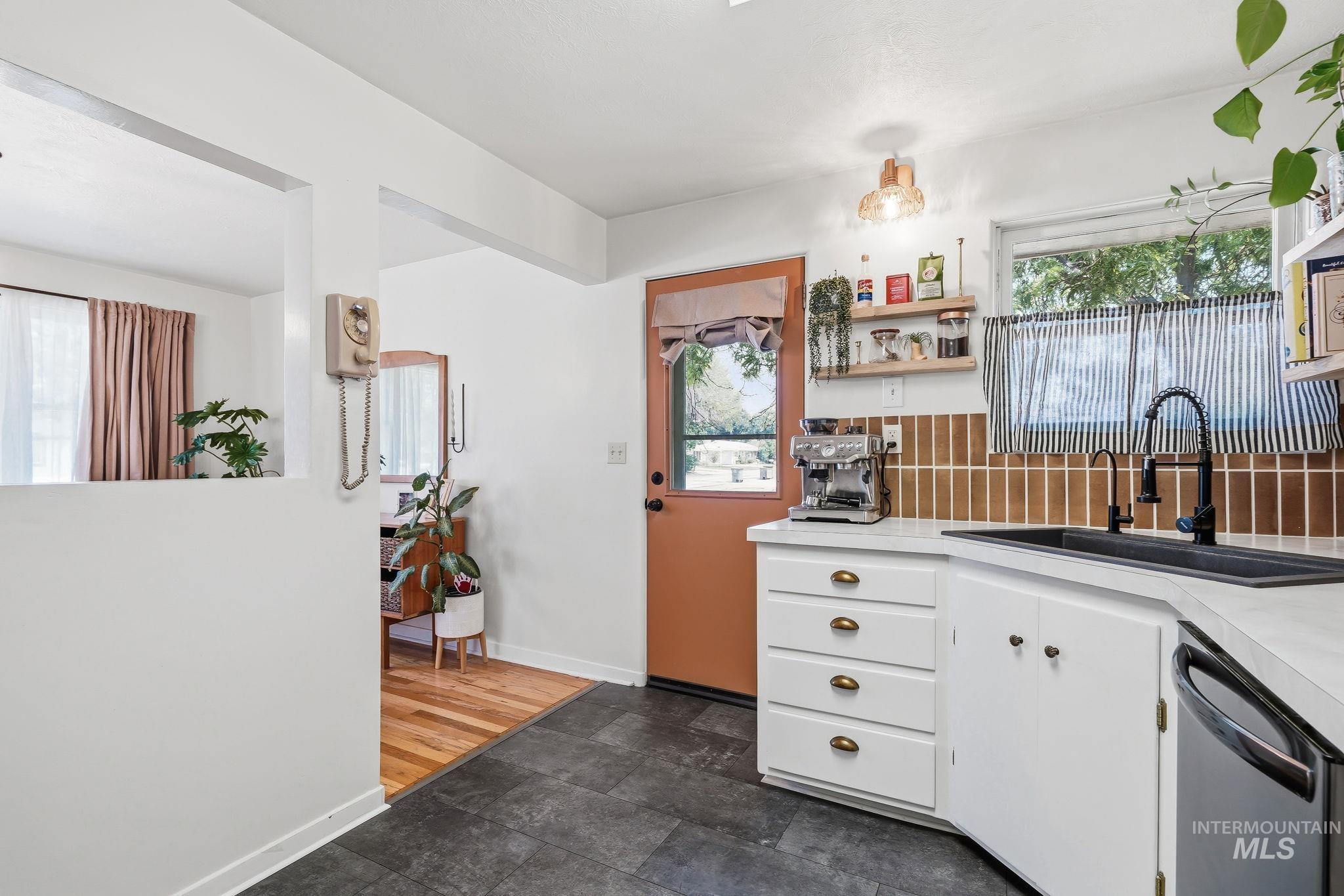 1851 S Rand Street Property Photo 21