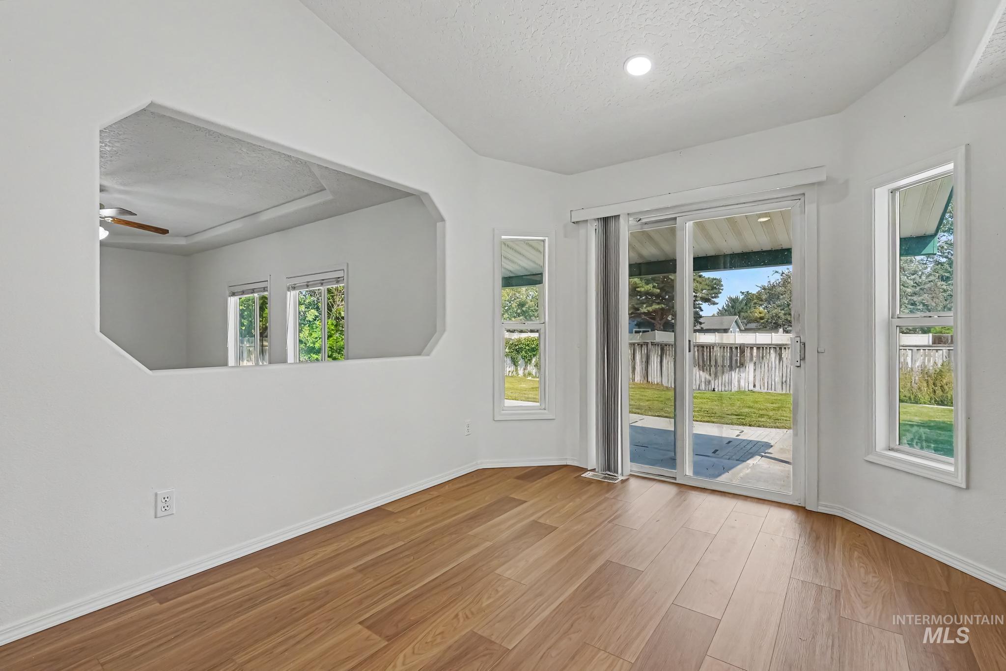 1807 Fairoaks Dr. Property Photo 11