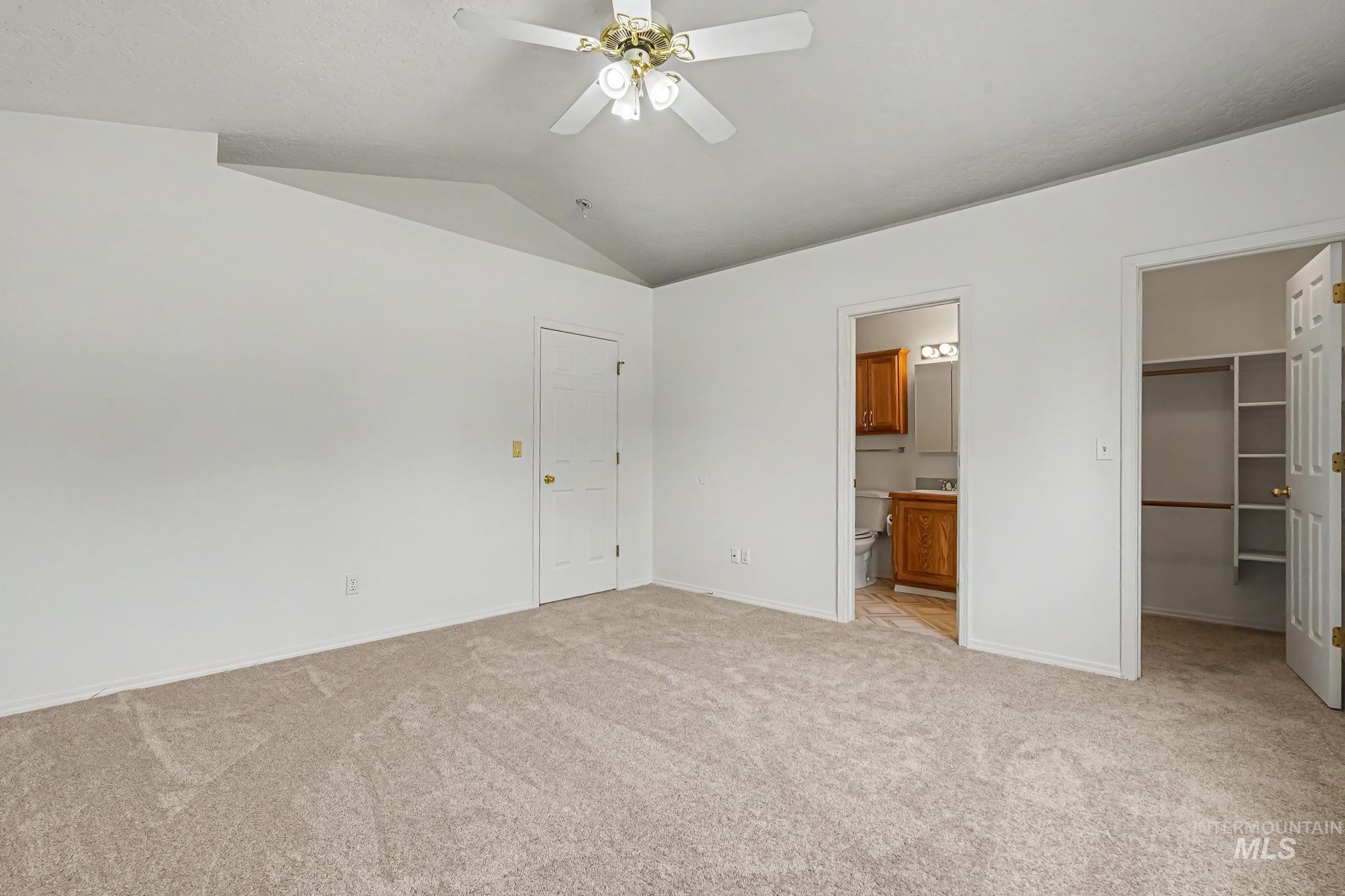 1807 Fairoaks Dr. Property Photo 21