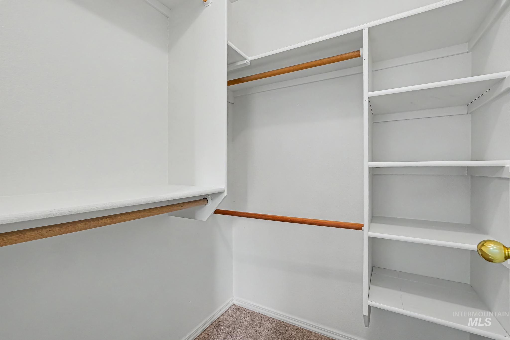 1807 Fairoaks Dr. Property Photo 23
