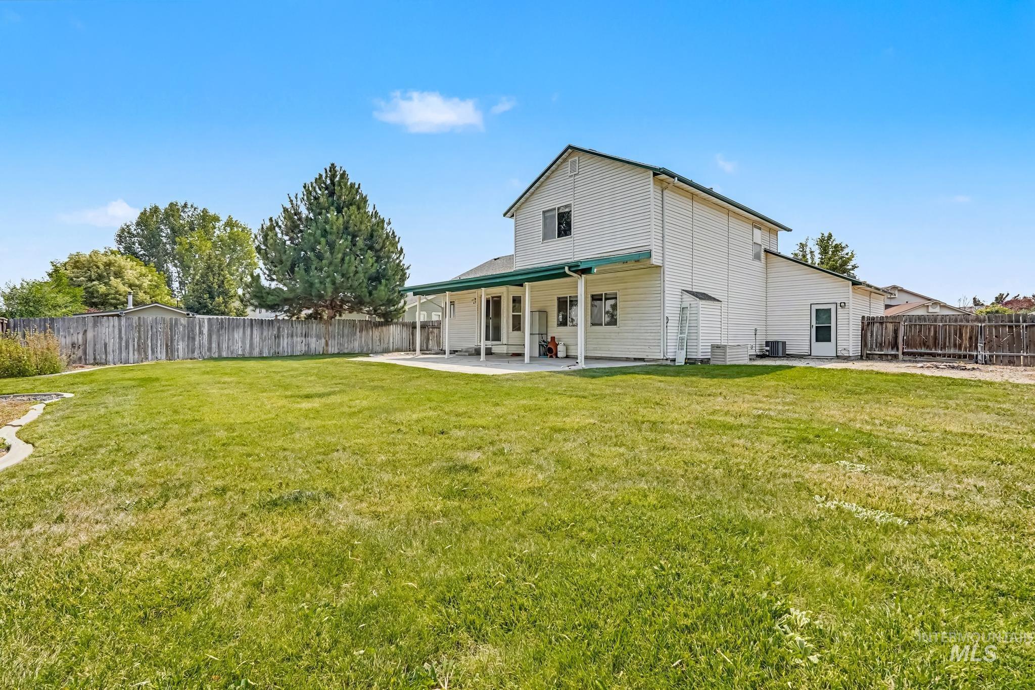 1807 Fairoaks Dr. Property Photo 25