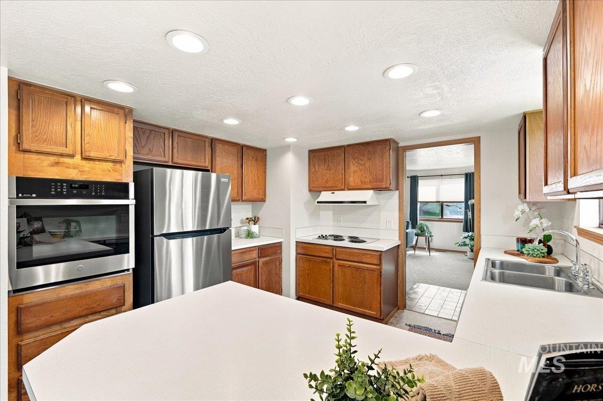 590 S Malaga Ln Property Photo 13