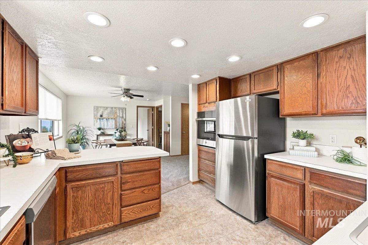 590 S Malaga Ln Property Photo 14