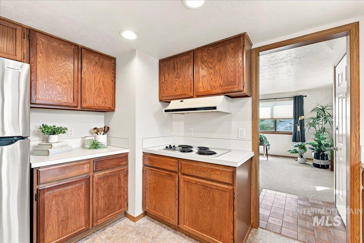 590 S Malaga Ln Property Photo 16