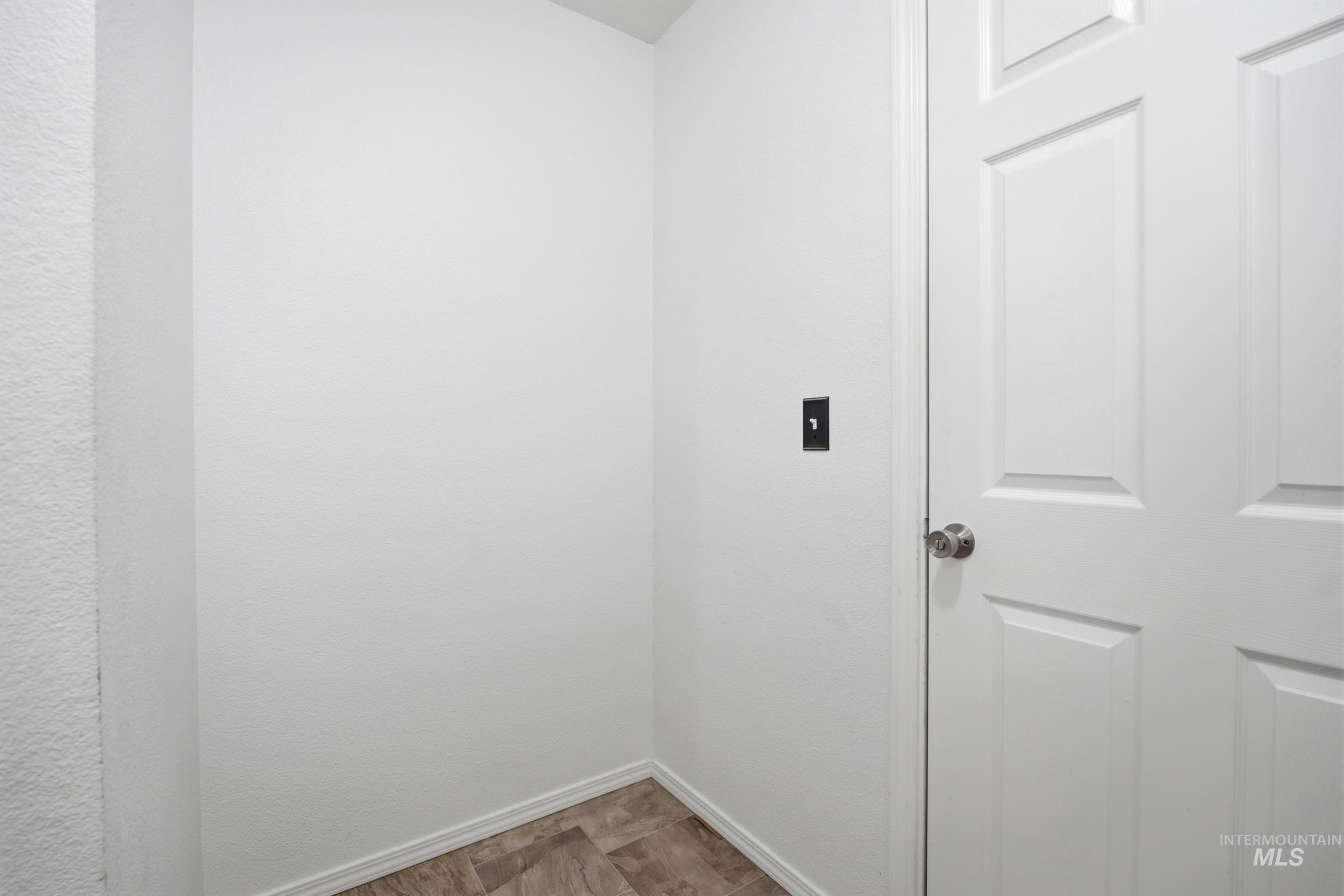 16578 Berkley Ave Property Photo 16