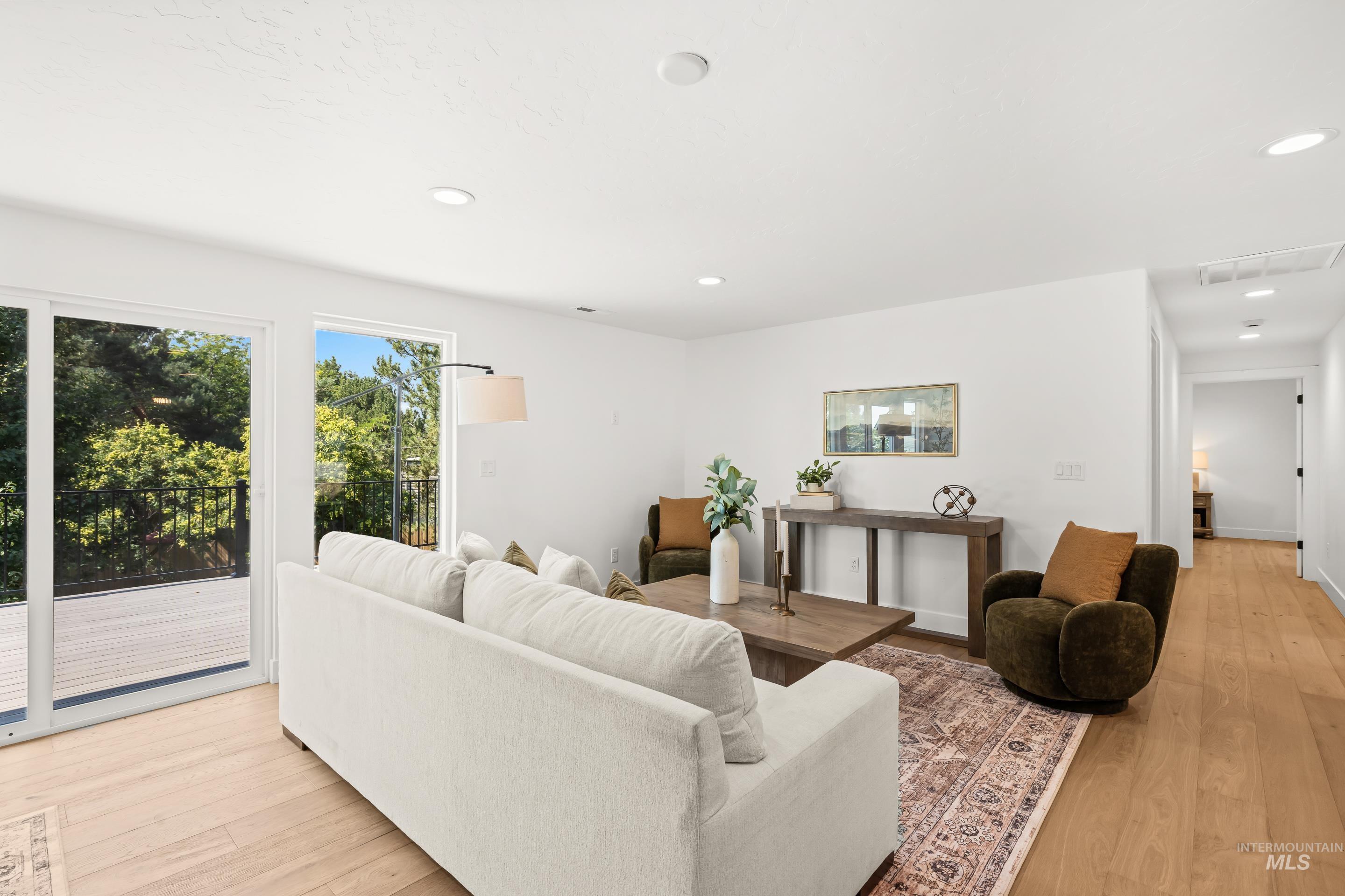 2287 S Toluka Way Property Photo 16