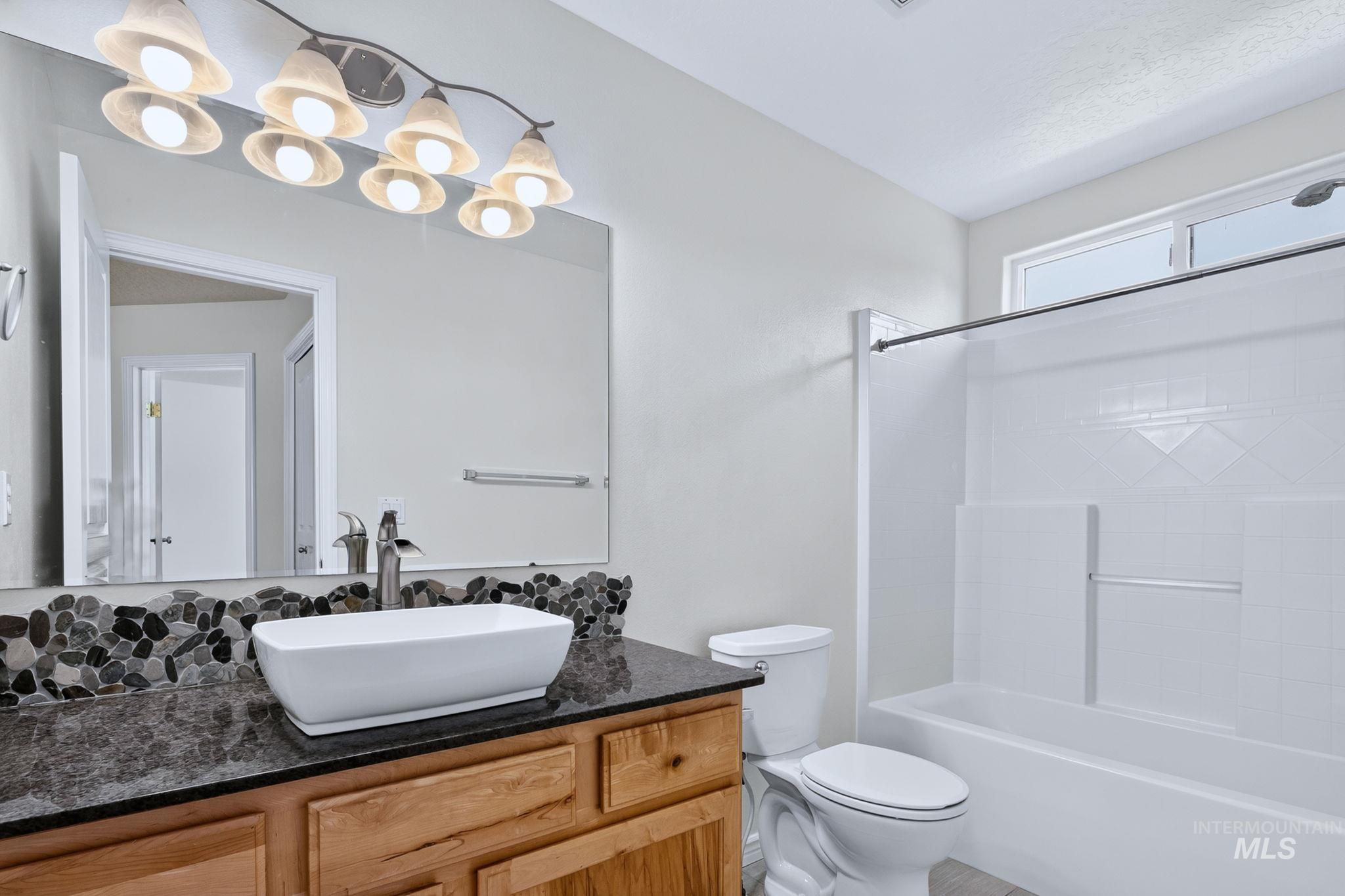 11761 W Blake Drive Property Photo 14