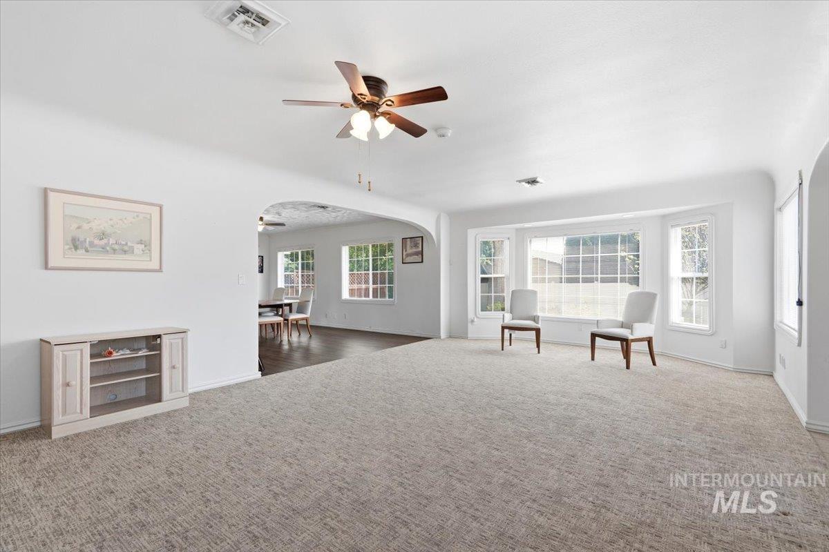 1224 W Orchard Avenue Property Photo 16