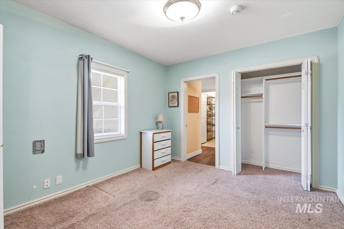 1224 W Orchard Avenue Property Photo 18