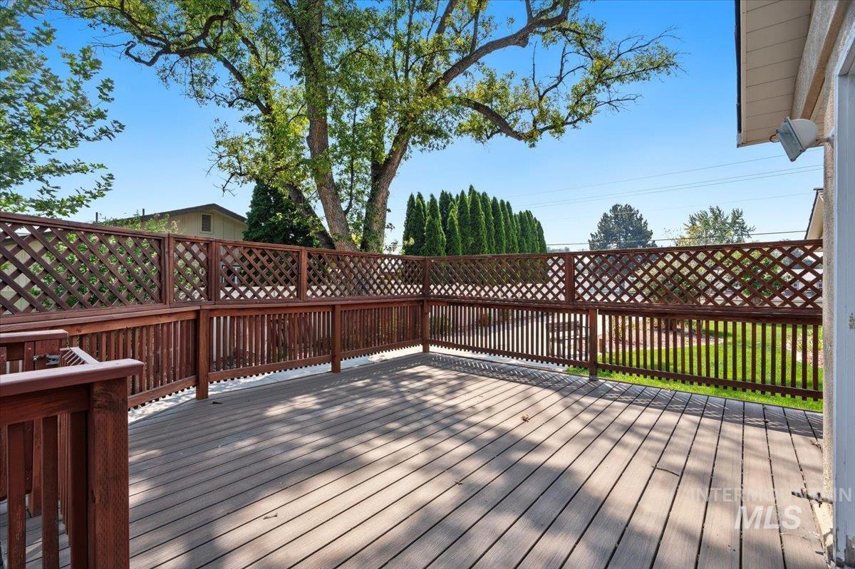 1224 W Orchard Avenue Property Photo 34