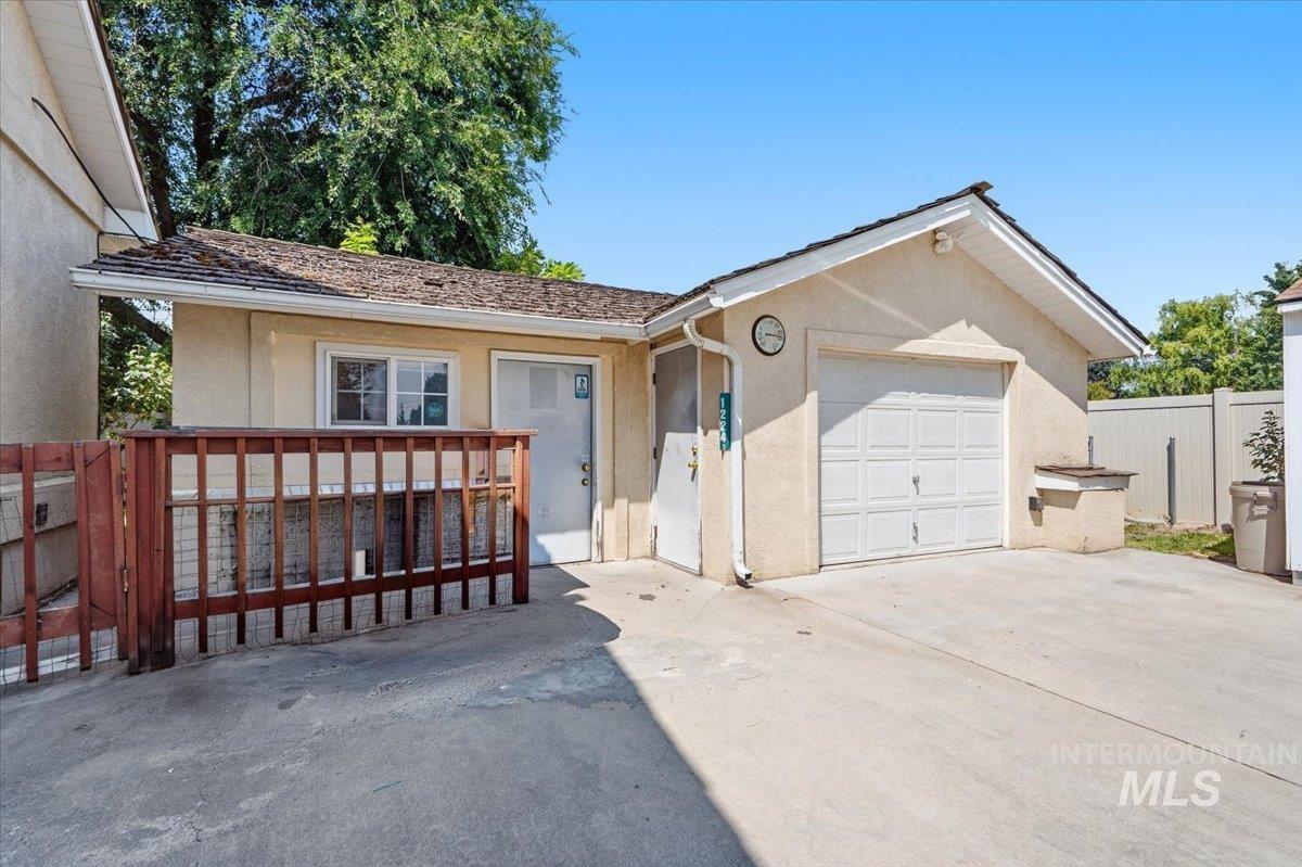 1224 W Orchard Avenue Property Photo 35