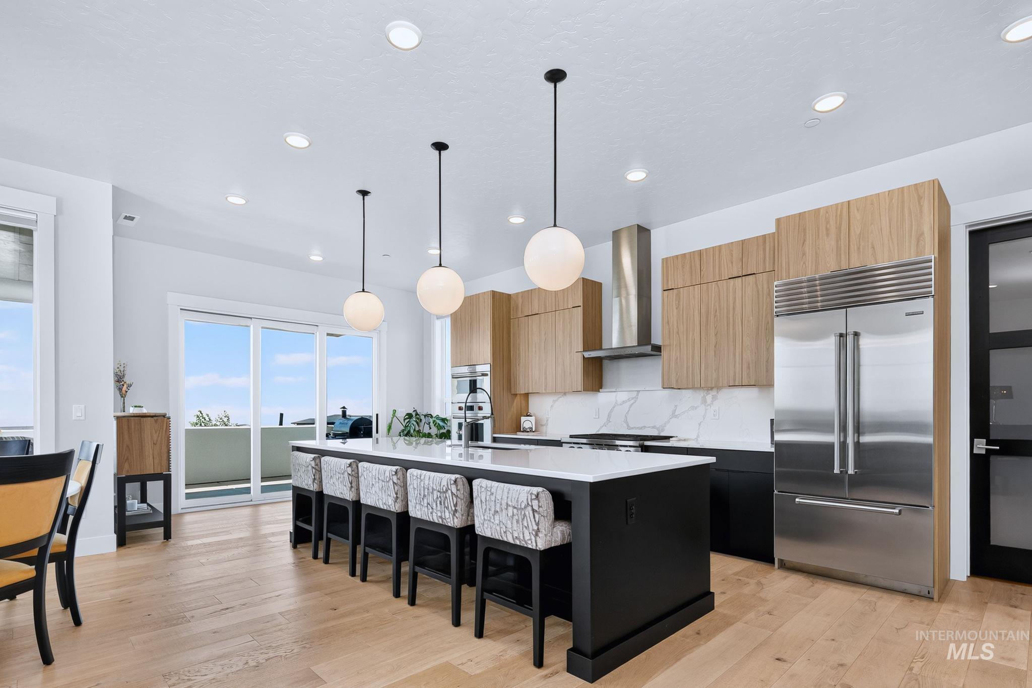 1916 S Meteor Way Property Photo 18