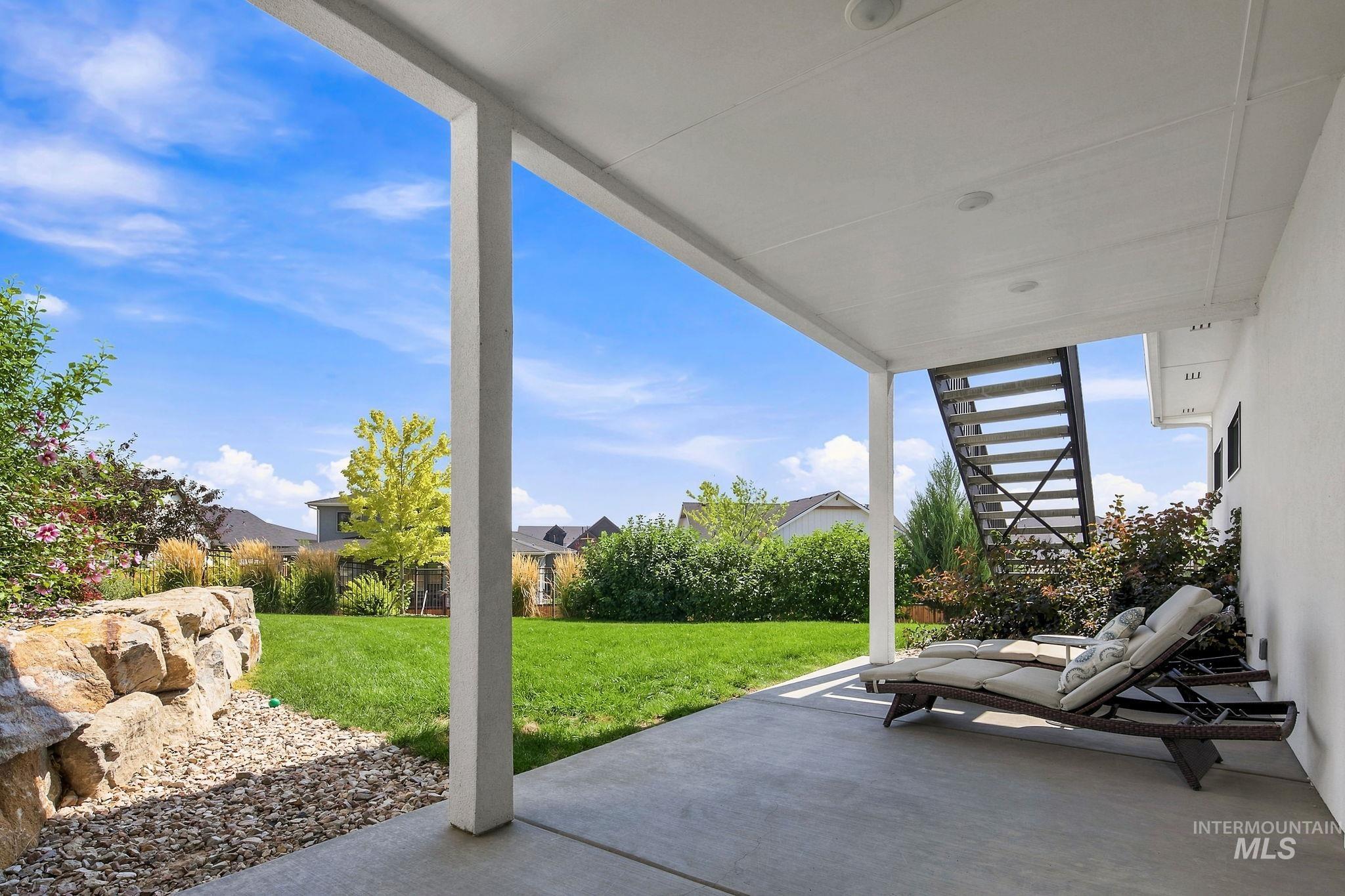 1916 S Meteor Way Property Photo 47