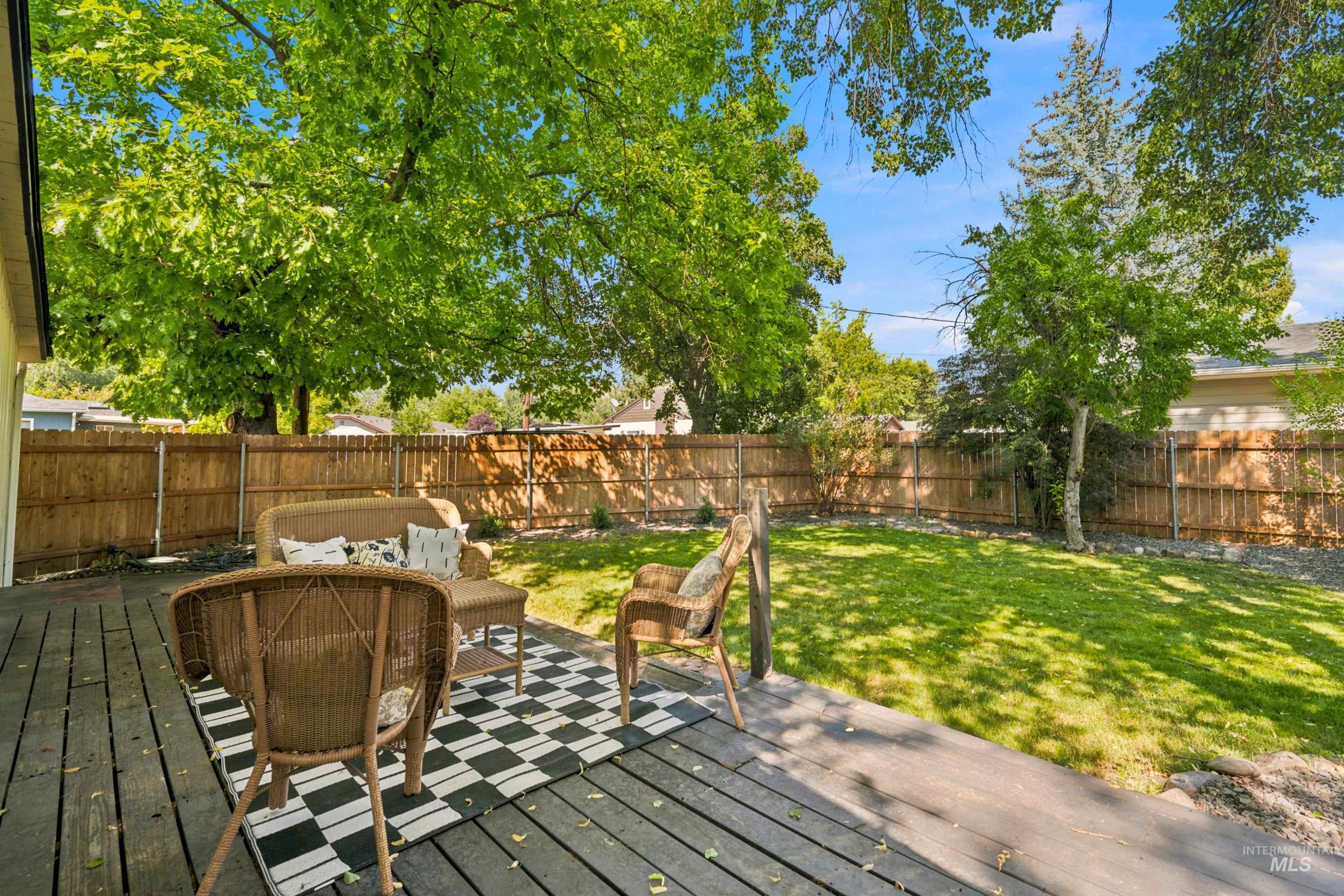 3405 W Plant Drive Property Photo 5
