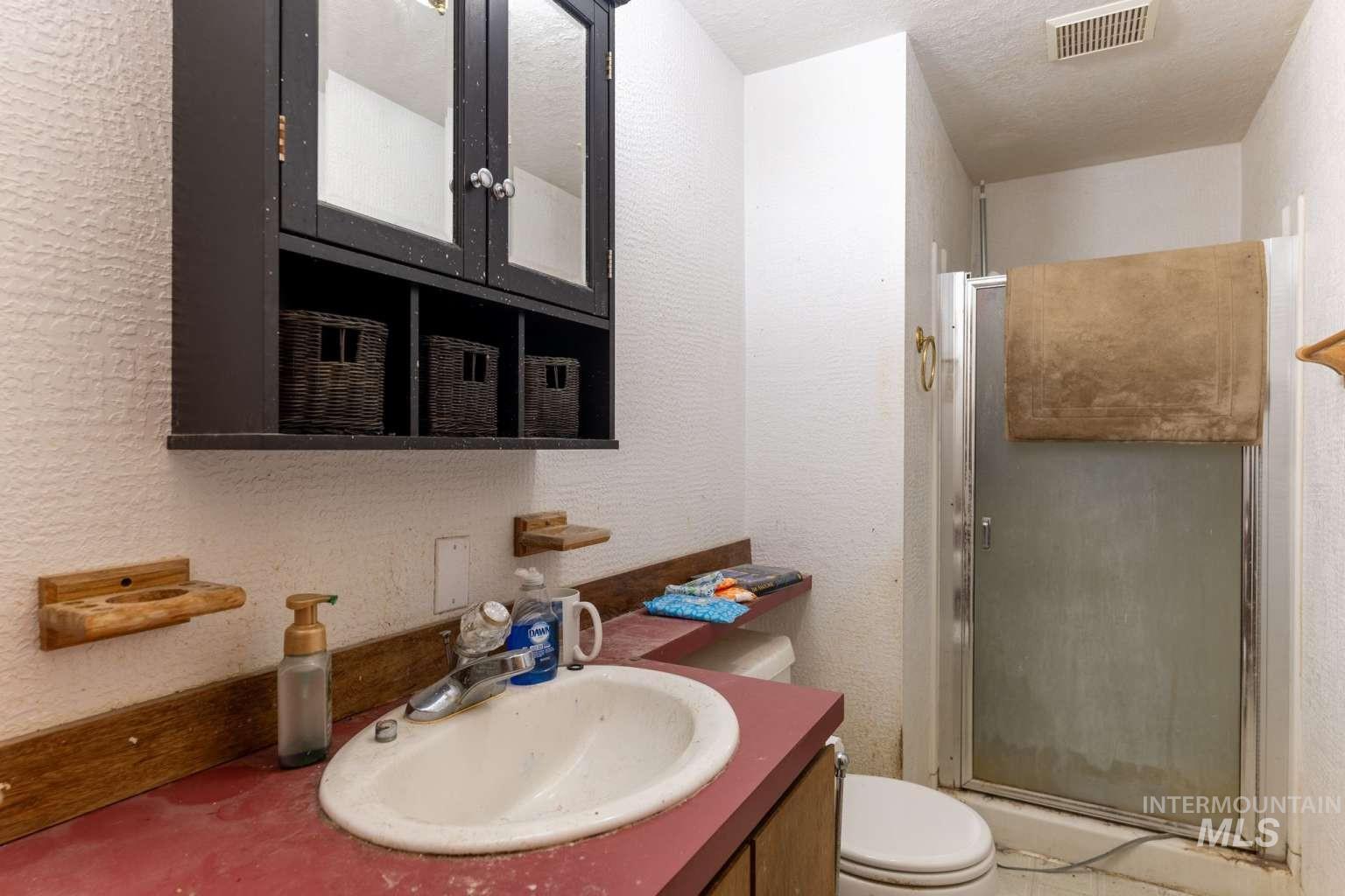 621 Teddy Ave Property Photo 10