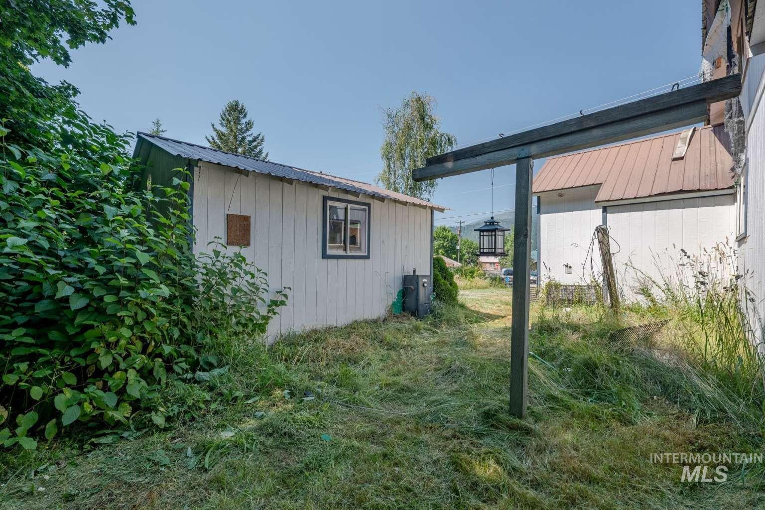621 Teddy Ave Property Photo 26