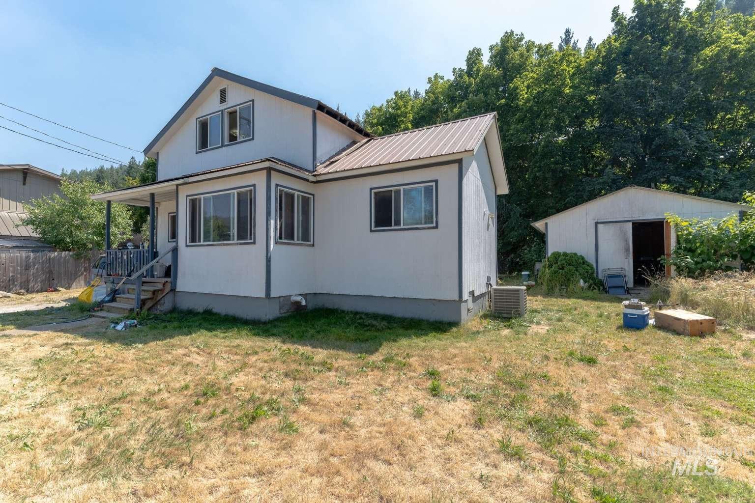 621 Teddy Ave Property Photo 27