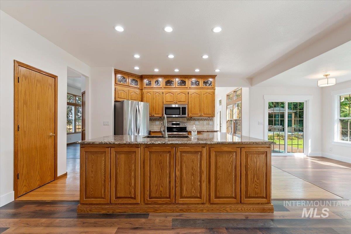3050 W Val Vista Ct. Property Photo 5