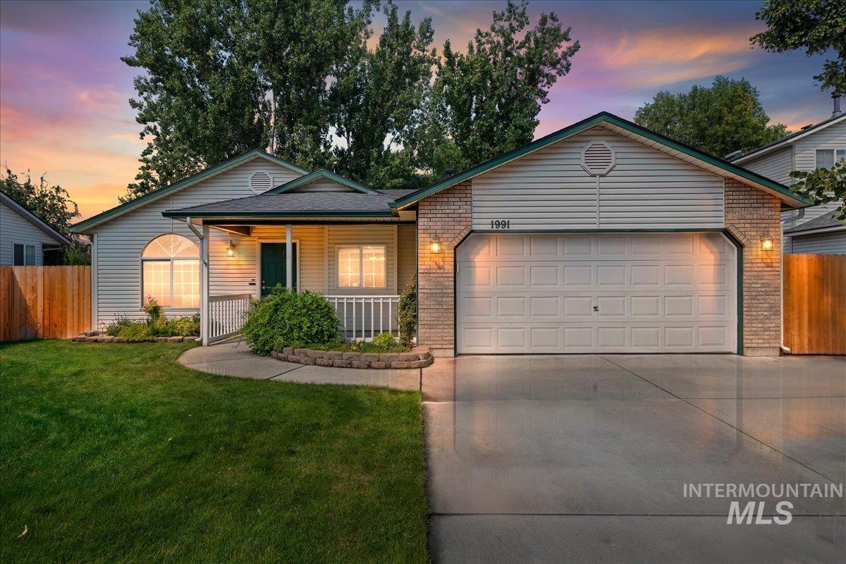 1991 S Cressida Pl Property Photo 1