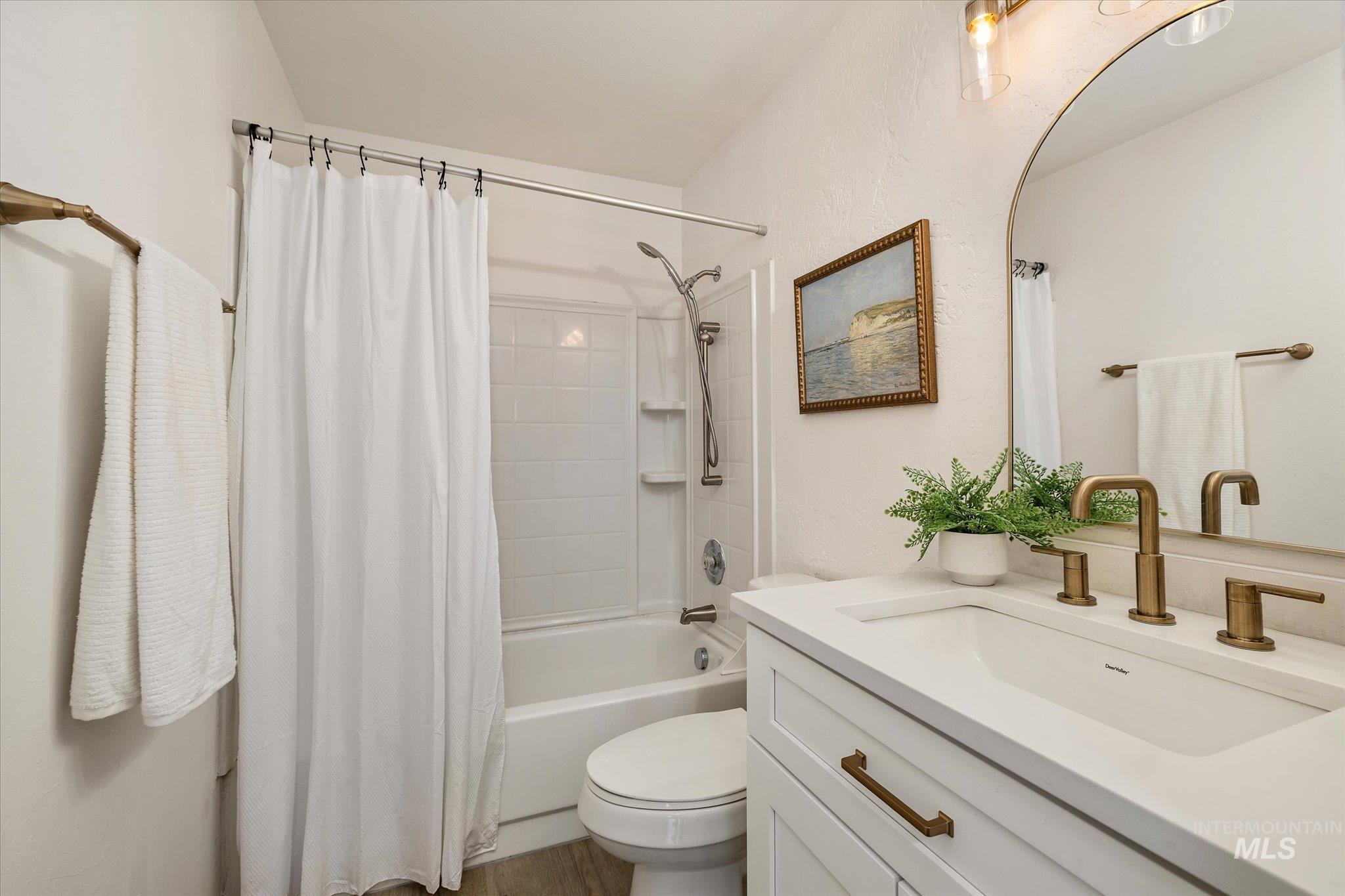 2999 N Cribbens Ave Property Photo 19