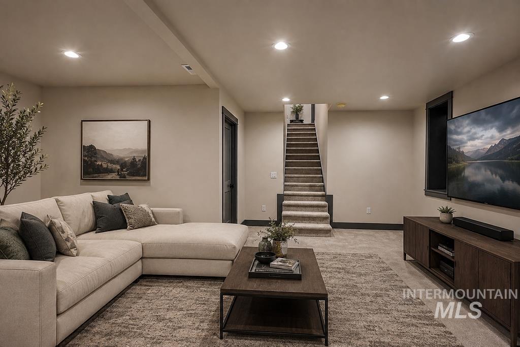 427 E 300 N Property Photo 11