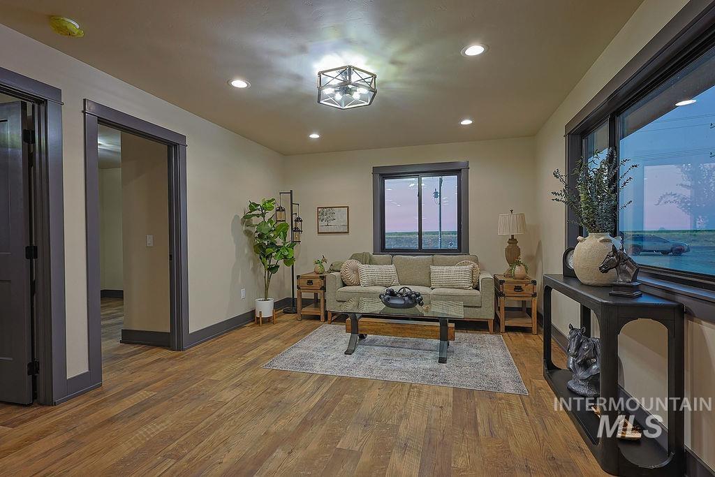 427 E 300 N Property Photo 13