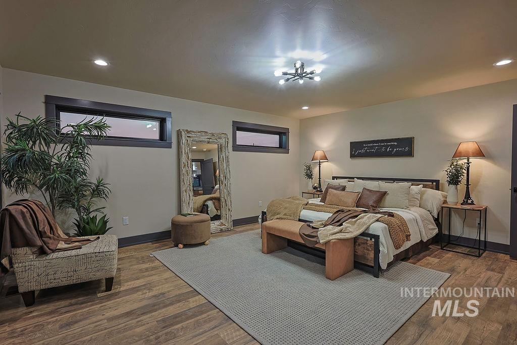 427 E 300 N Property Photo 19