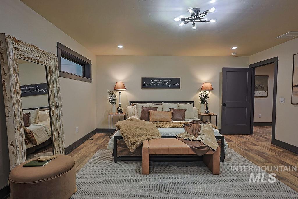 427 E 300 N Property Photo 20