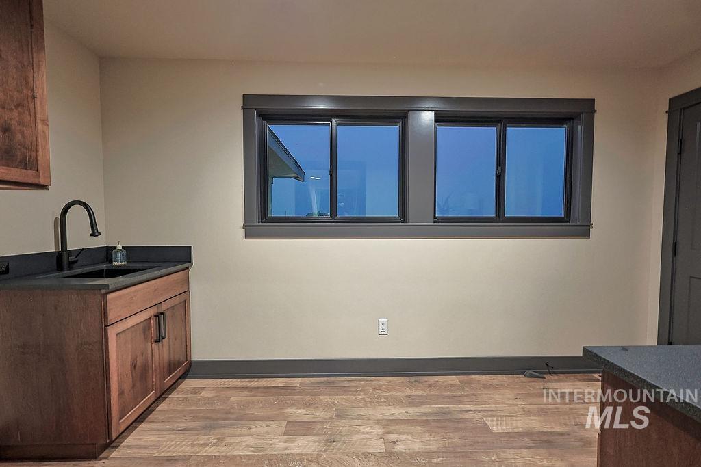 427 E 300 N Property Photo 39