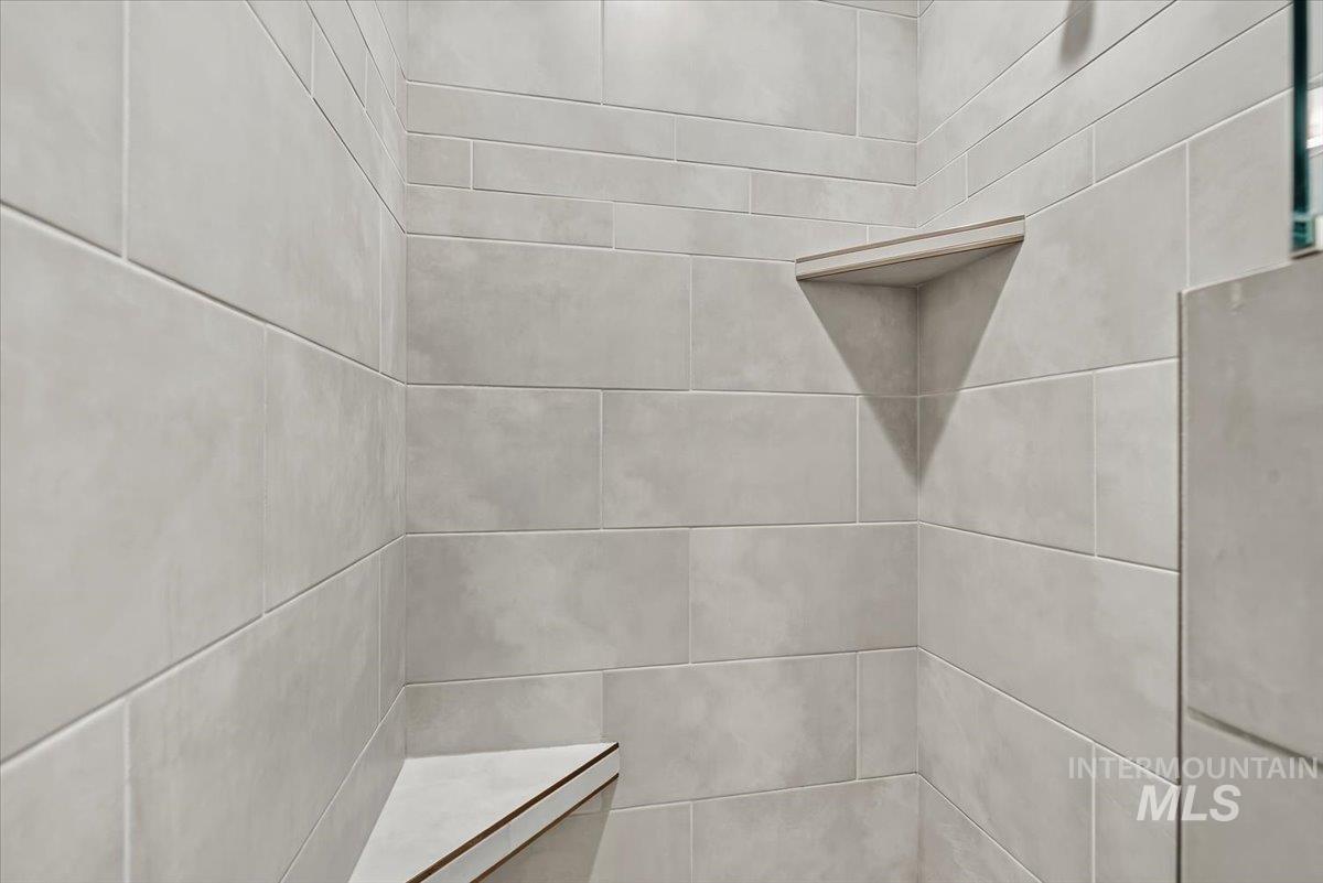 1653 Shoal Point Ave Property Photo 21