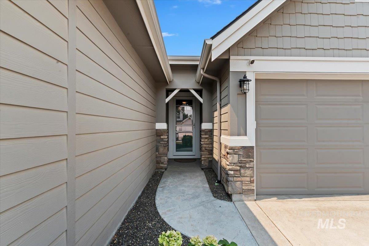1653 Shoal Point Ave Property Photo 44