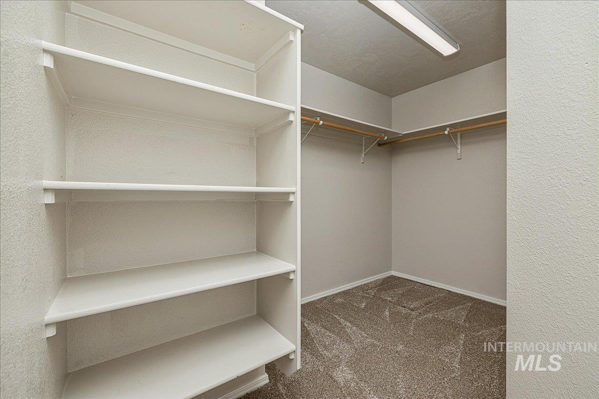 11742 Wilmington St Property Photo 15