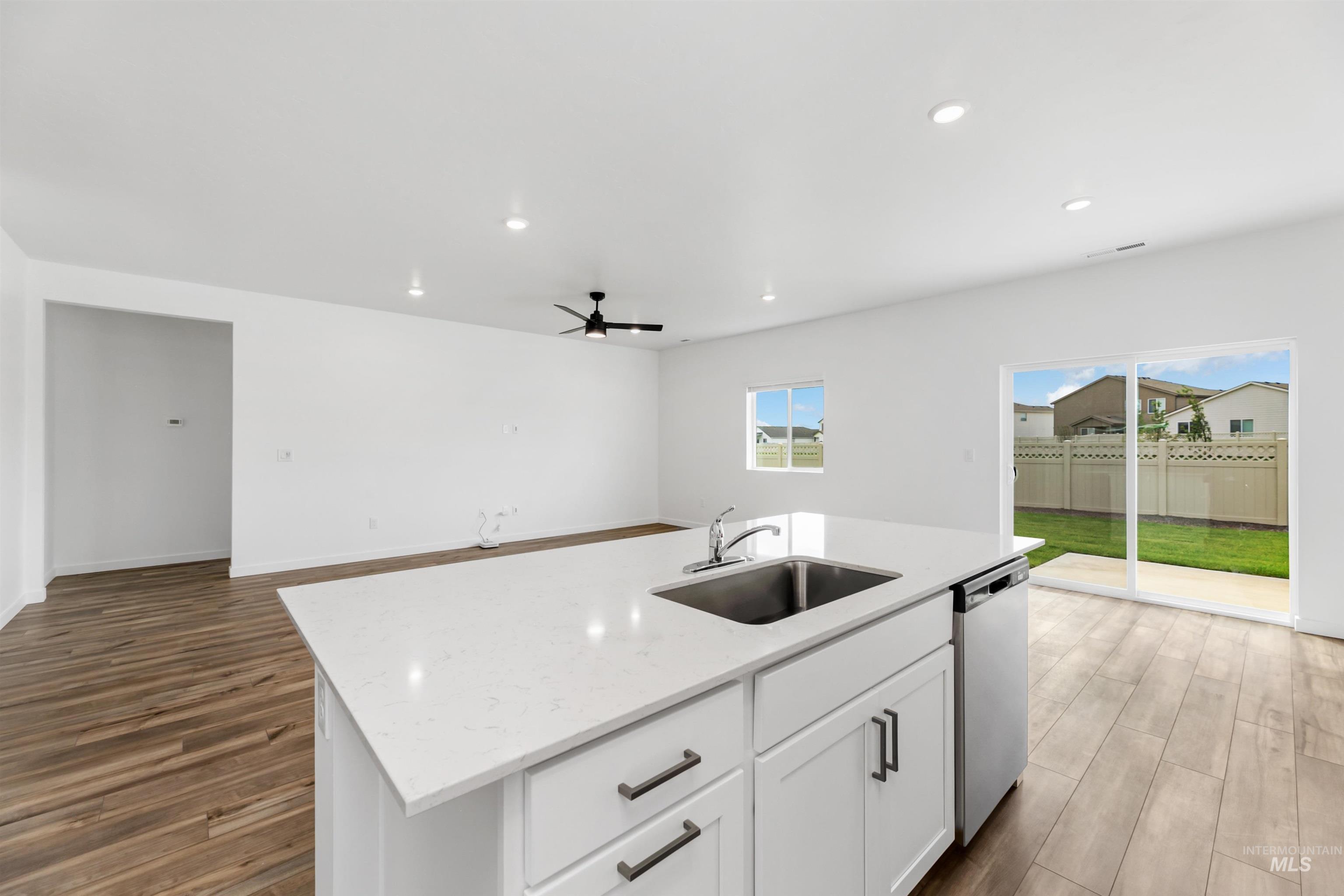 15133 Aviaticus Way Property Photo 7