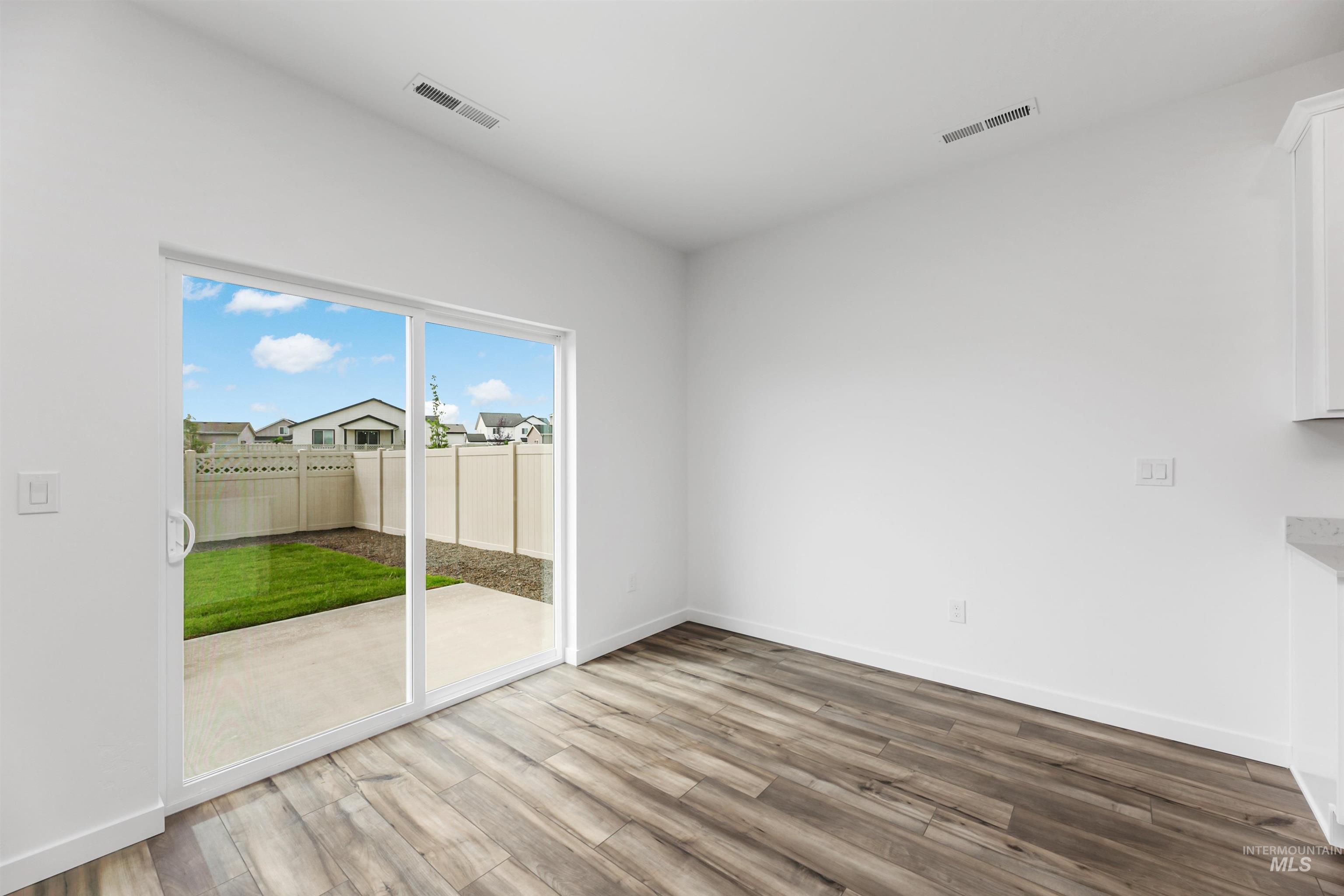 15133 Aviaticus Way Property Photo 9