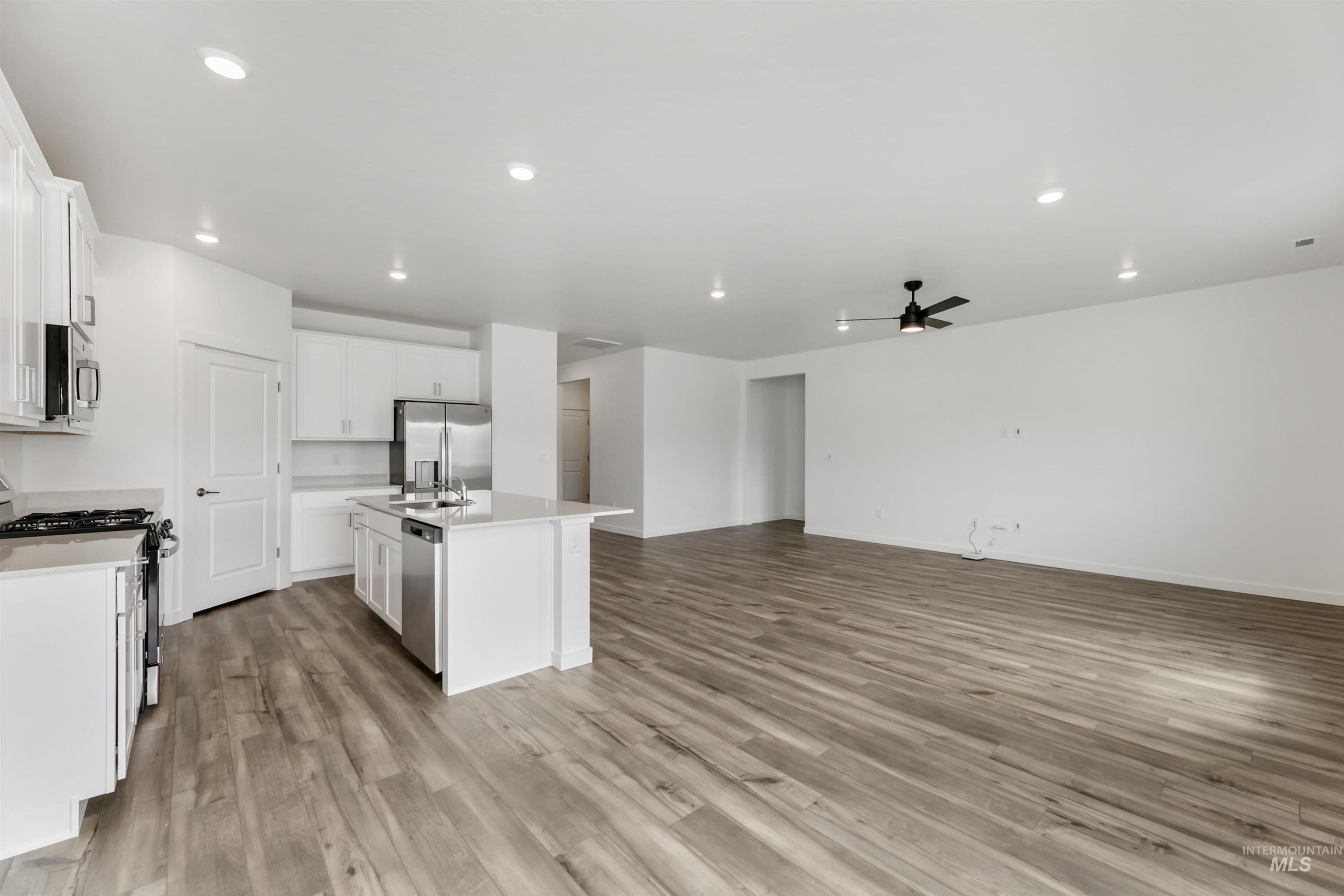 15133 Aviaticus Way Property Photo 10