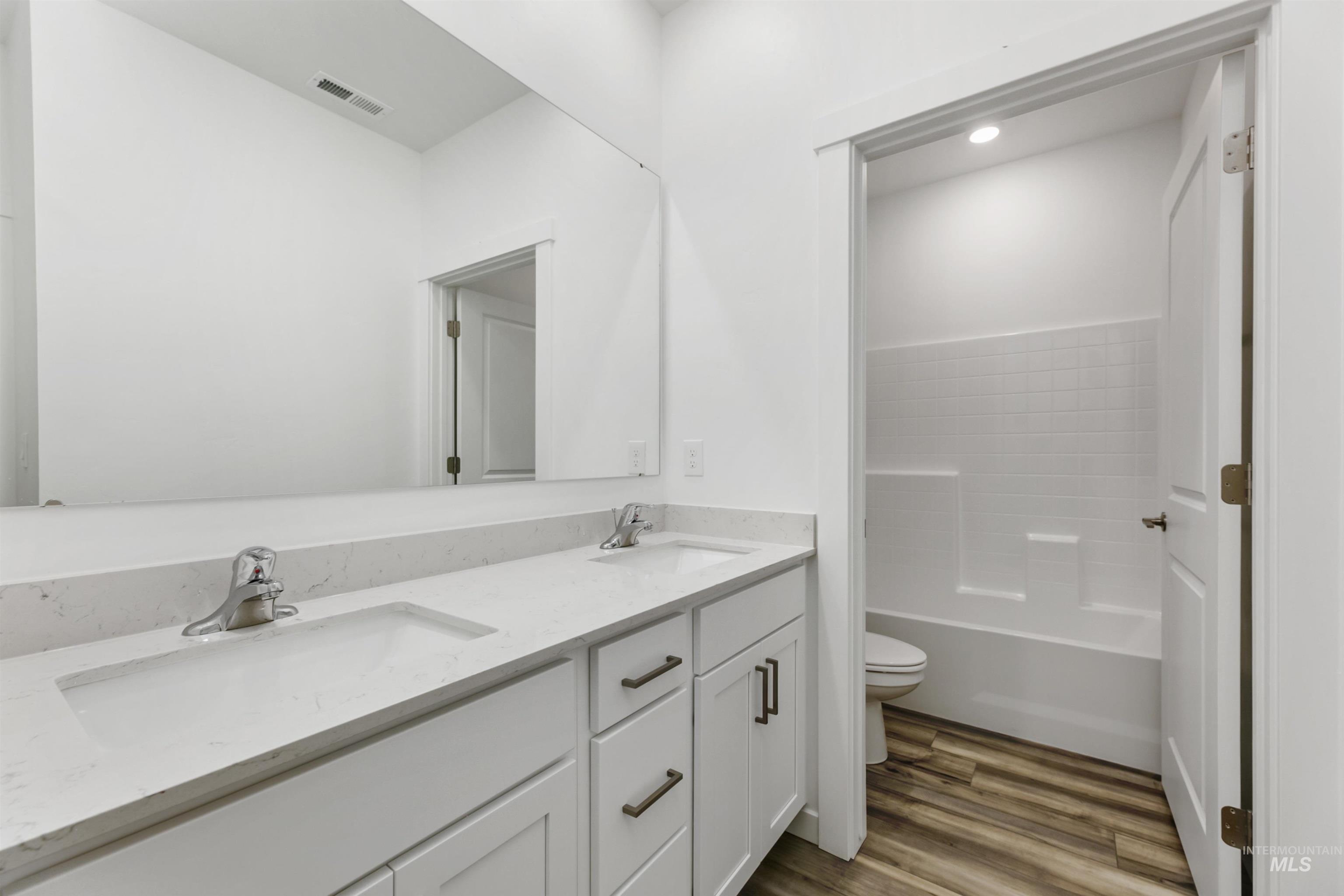 15133 Aviaticus Way Property Photo 17