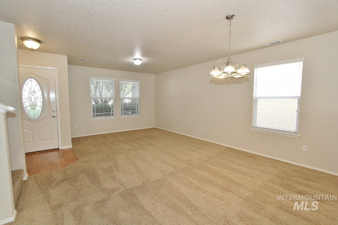 1237 E Star Dr. Property Photo 4