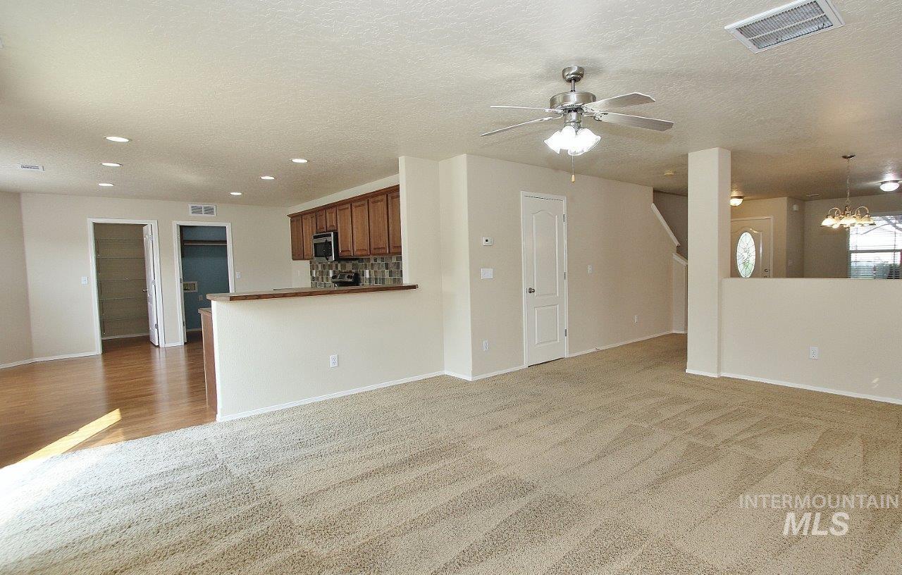 1237 E Star Dr. Property Photo 7