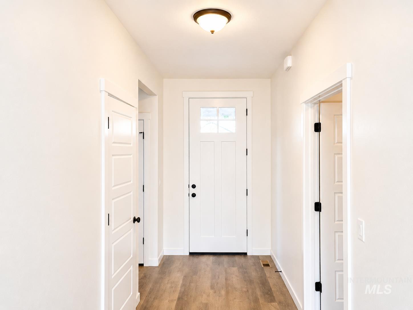988 Kenbrook Loop Property Photo 19