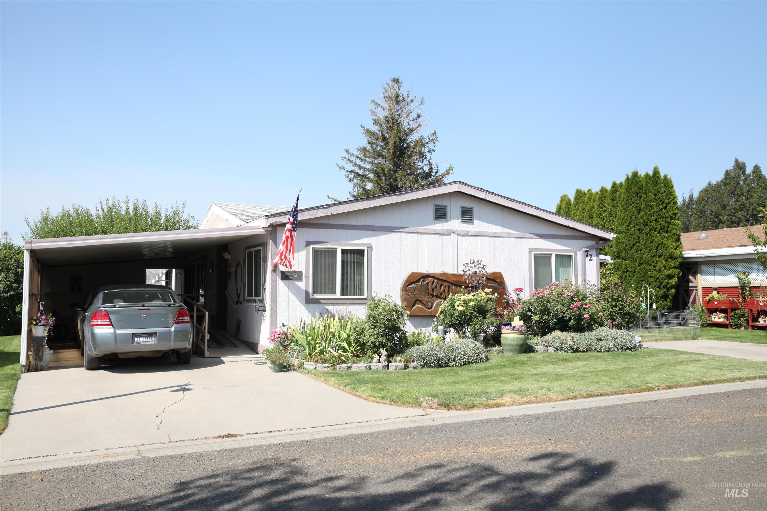 910 Moonglo Road Space #72 Property Photo 1