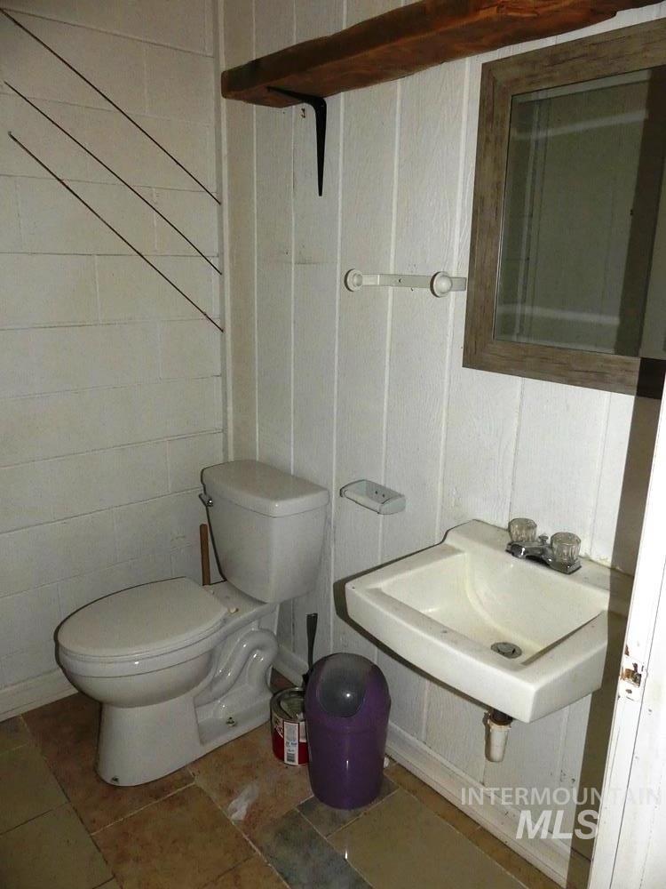 130 River Street Property Photo 18