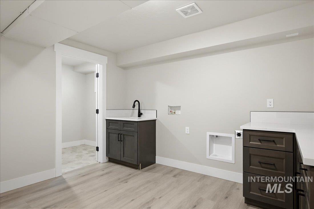 5231 N Sorrento Dr Property Photo 37