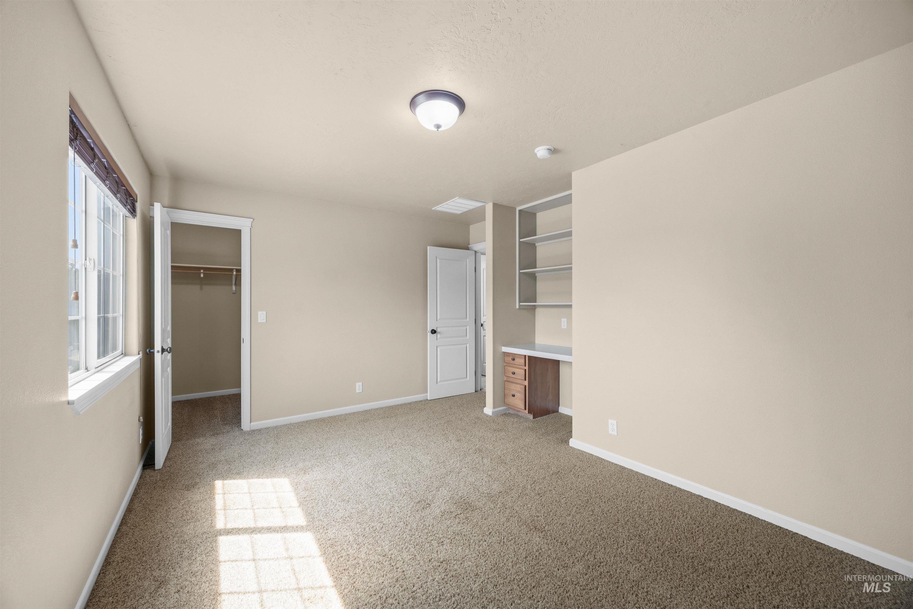 2548 E Omera Street Property Photo 39