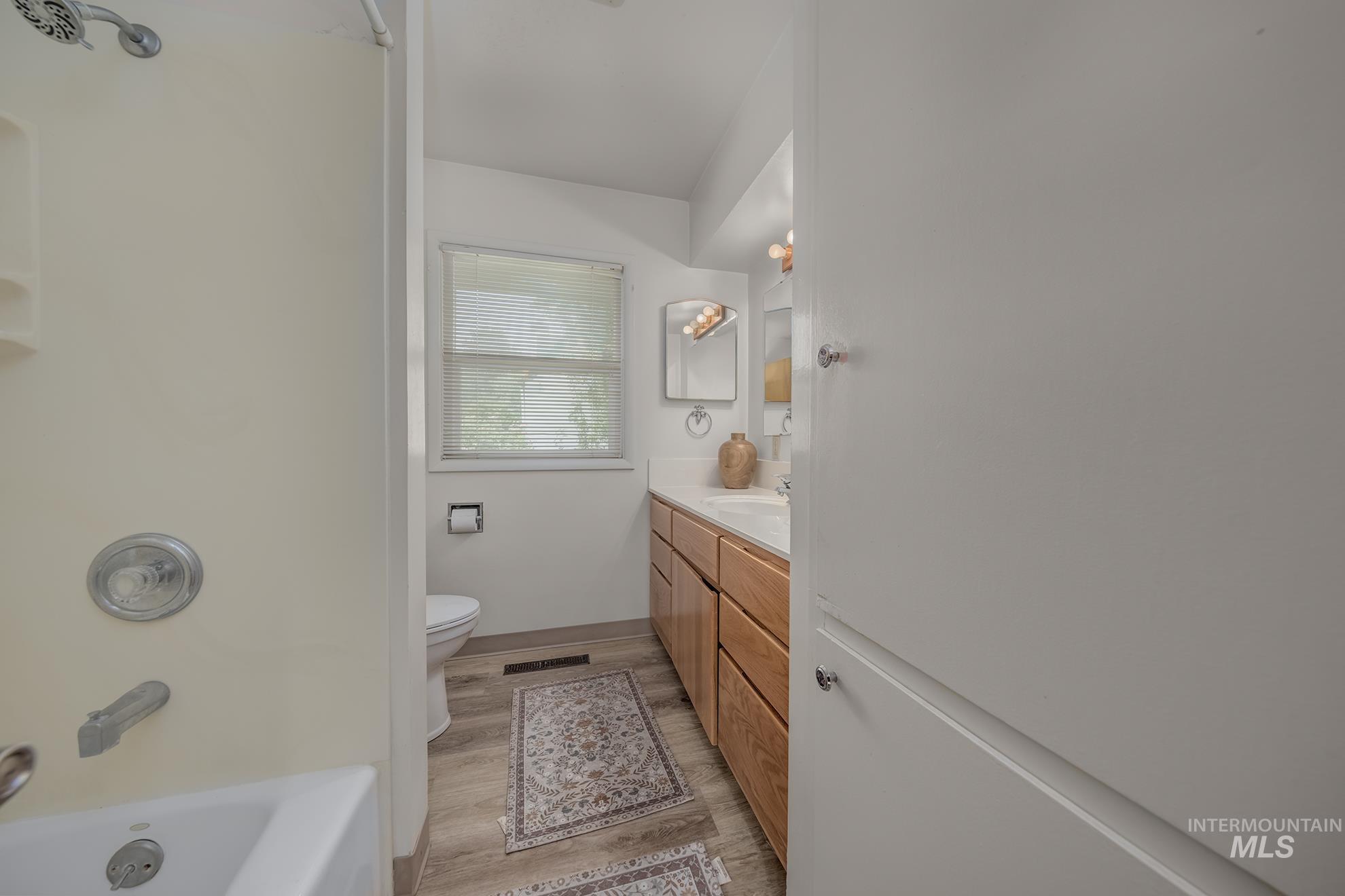 1093 Sw 3rd Ave Property Photo 15