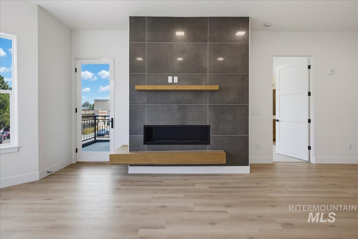 55 E State St Property Photo 3